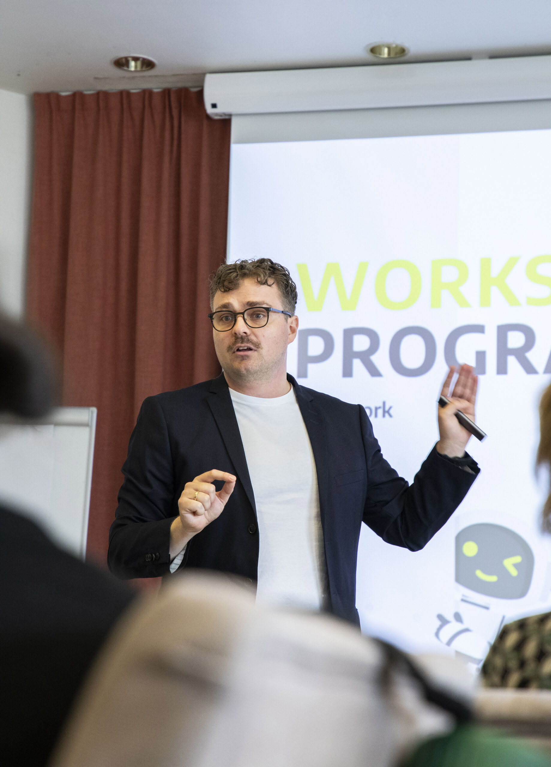 AI-kursus: Hvordan kunstig intelligens transformer dit arbejdsliv